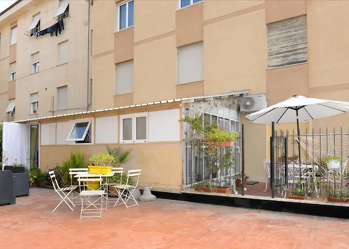 بيت ضيافة Il Ponentino فاراتسي