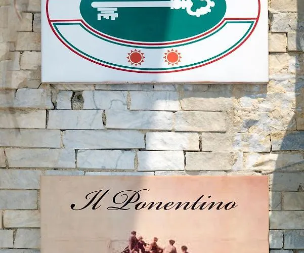 Il Ponentino بيت ضيافة 4*