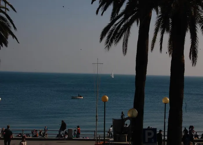 بيت ضيافة Il Ponentino فاراتسي